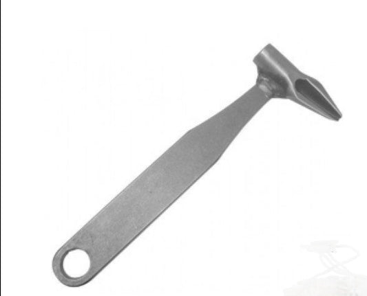 Bloom Under Cut Nail Gouge Right-Handed